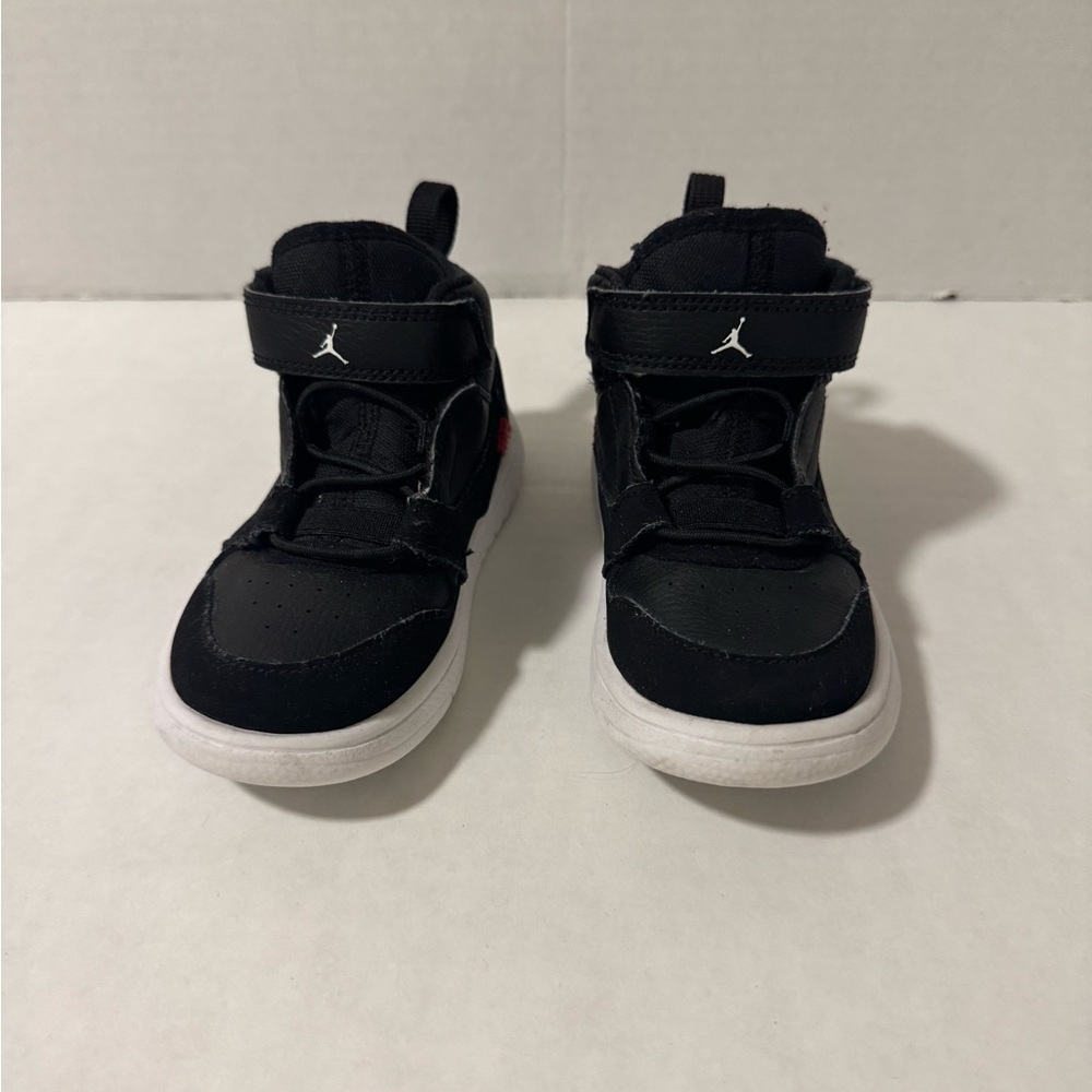 Jordan Kids Black Sneakers 9c